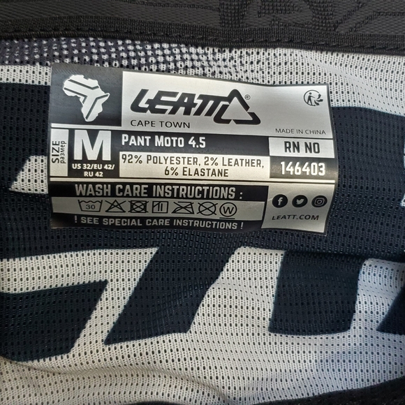 Leatt Med. (US 32) Black Riding Pants - Picture 5 of 5